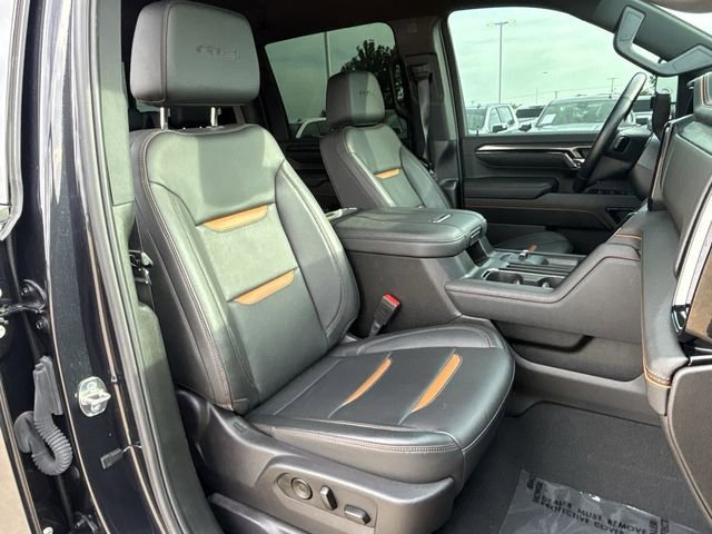 Used 2024 GMC Sierra 2500 AT4 w/ Technology Package AWD/4WD image 29