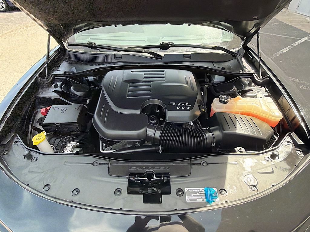 Used 2023 Dodge Charger SXT image 29