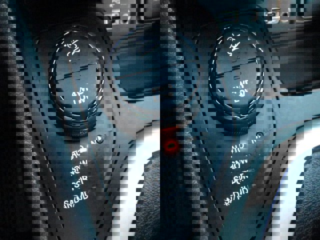 Used 2014 Jeep Cherokee Limited w/ Luxury Group image 19