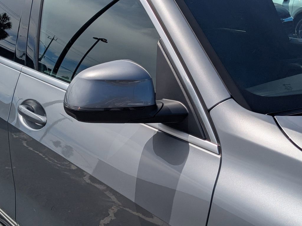 Used 2024 BMW X5 xDrive40i image 10