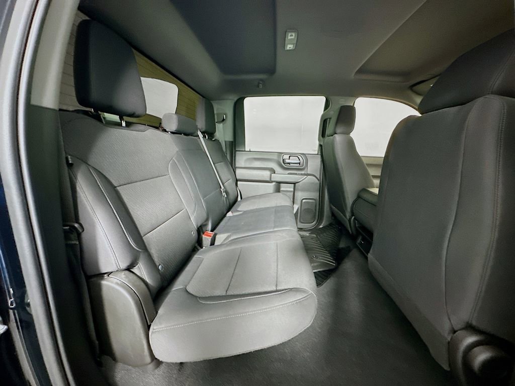 Used 2020 Chevrolet Silverado 2500 Custom w/ Custom Convenience Package image 26