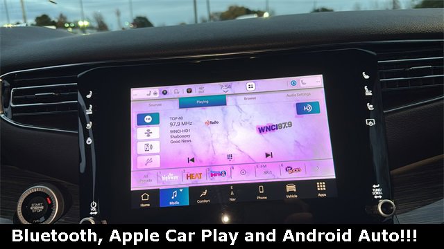 Used 2022 Jeep Wagoneer Series III w/ Convenience Group I image 4