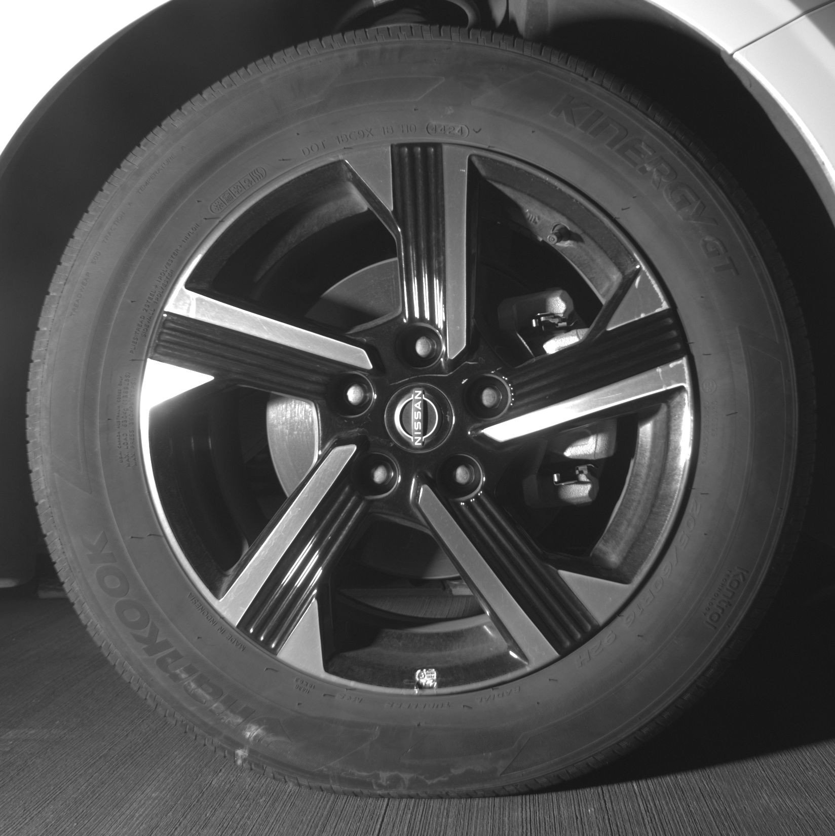 Used 2025 Nissan Sentra SV image 13