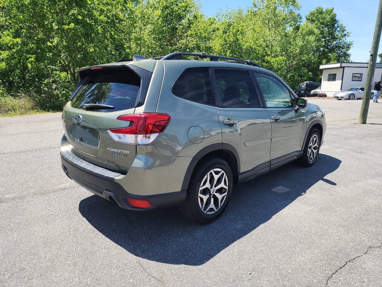 Used 2020 Subaru Forester Premium w/ Popular Package #1 AWD/4WD image 30