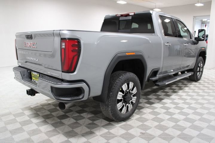 New 2026 GMC Sierra 2500 Denali w/ Denali Reserve Package image 12