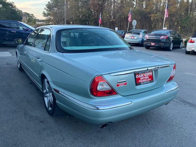 Used 2005 Jaguar XJ8 image 7