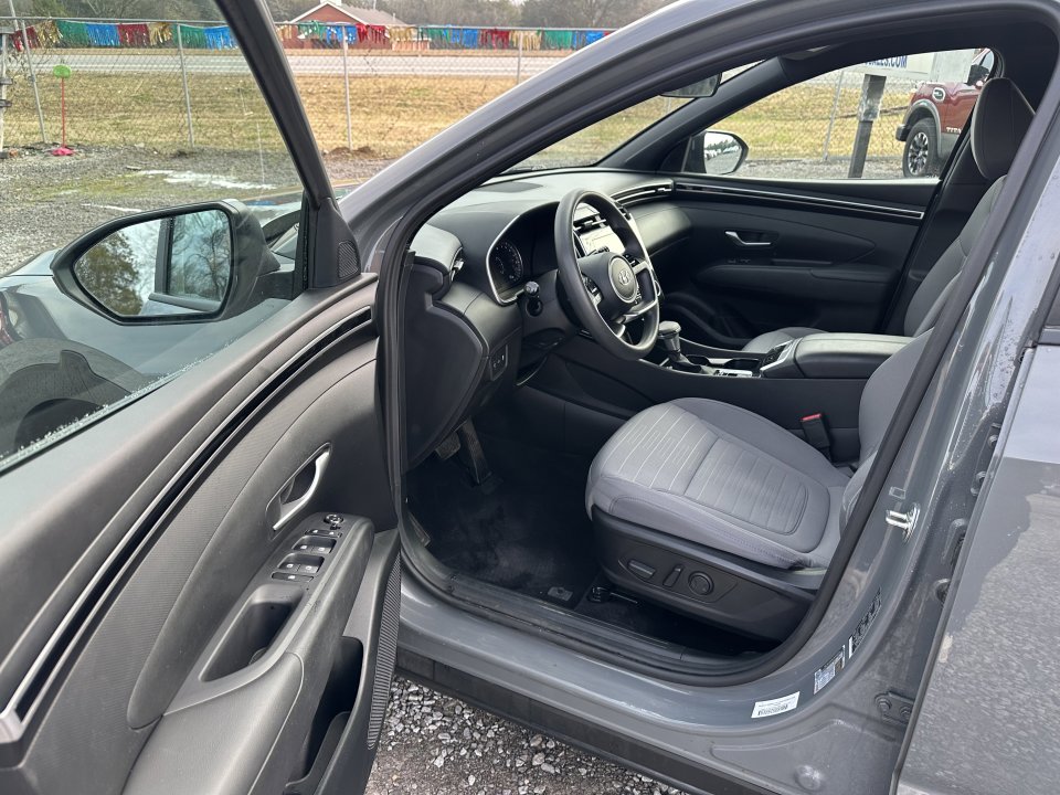 Used 2023 Hyundai Santa Cruz SEL image 14