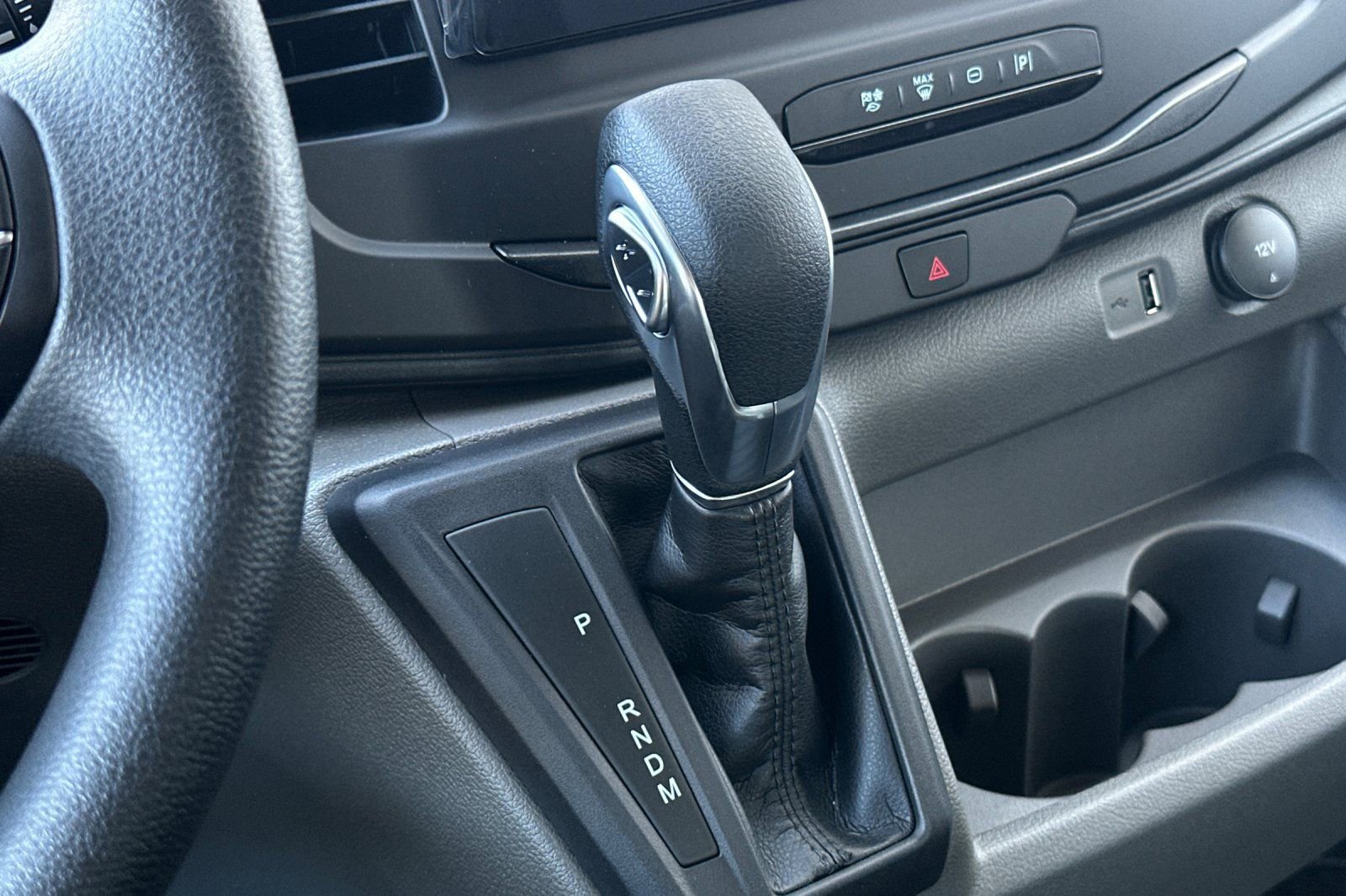 New 2026 Ford Transit 350 148 Medium Roof Wagon image 20