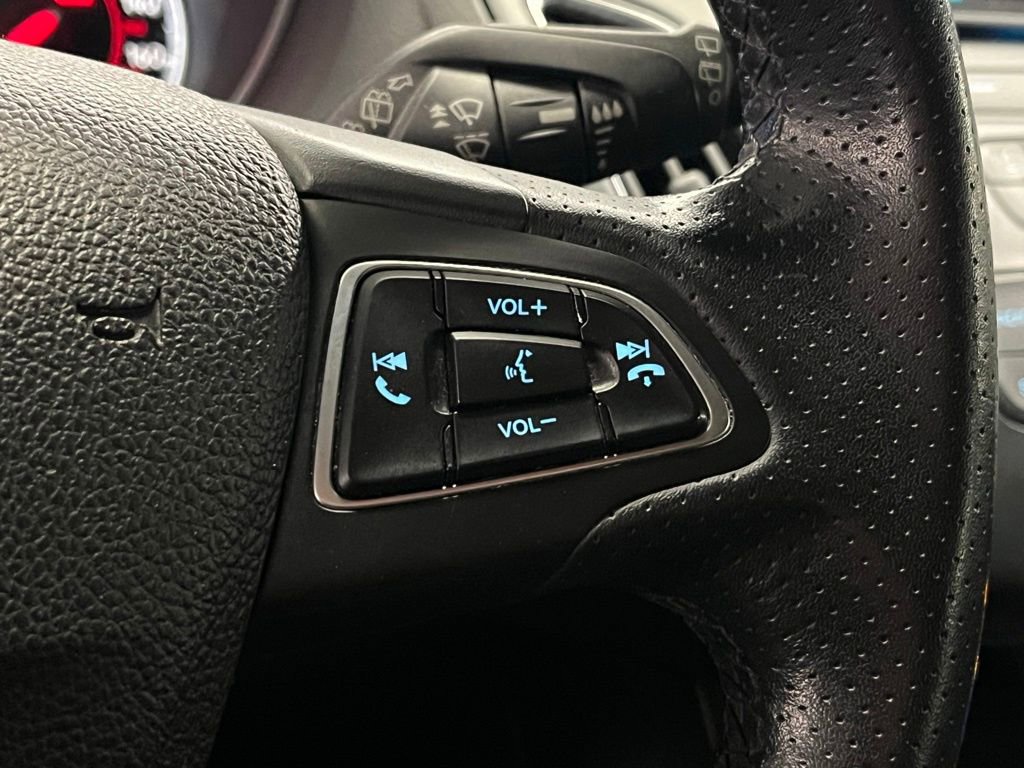 Used 2016 Ford Focus ST image 26