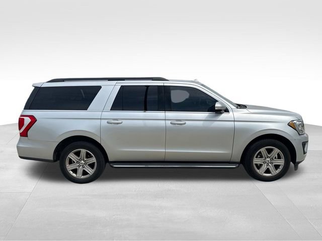 Used 2018 Ford Expedition Max XLT w/ Equipment Group 202A image 11