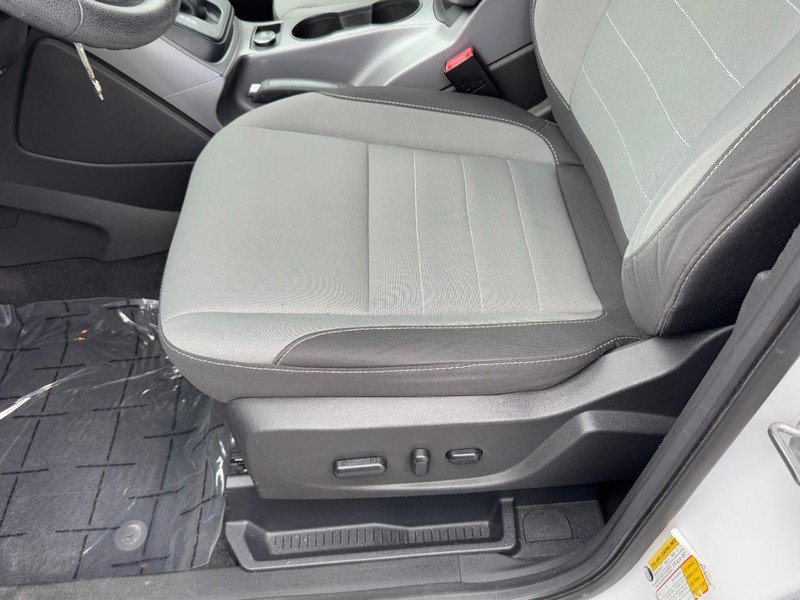 Used 2016 Ford Escape SE w/ Equipment Group 201A FWD image 22