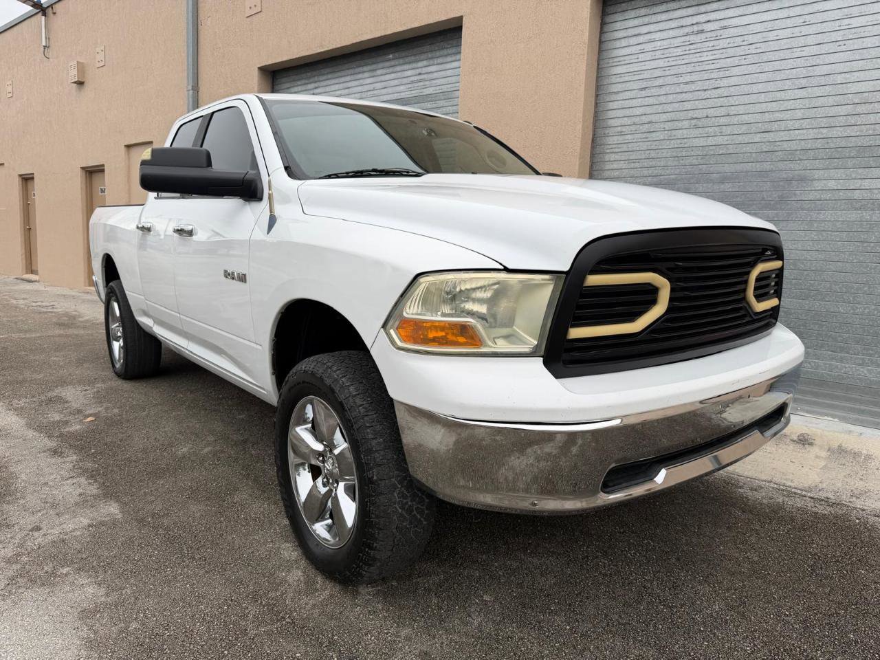 Used 2010 Dodge Ram 1500 Truck SLT image 7