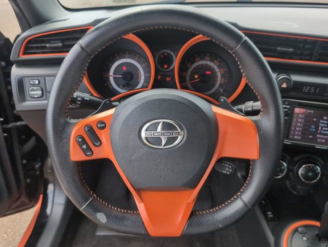 Used 2015 Scion tC image 17