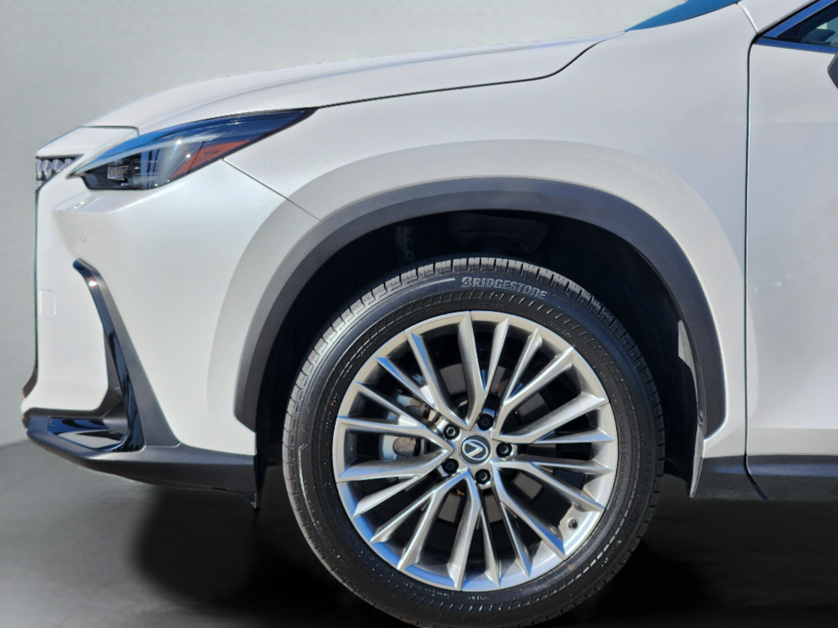 Certified 2025 Lexus NX 350 AWD w/ Cold Area Package image 36
