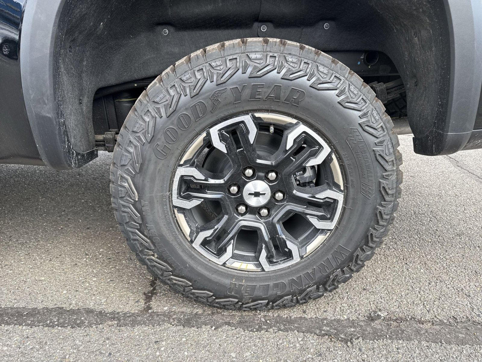 New 2026 Chevrolet Silverado 1500 ZR2 AWD/4WD image 12