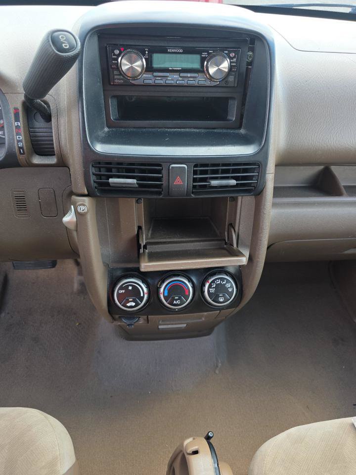 Used 2004 Honda CR-V EX image 14