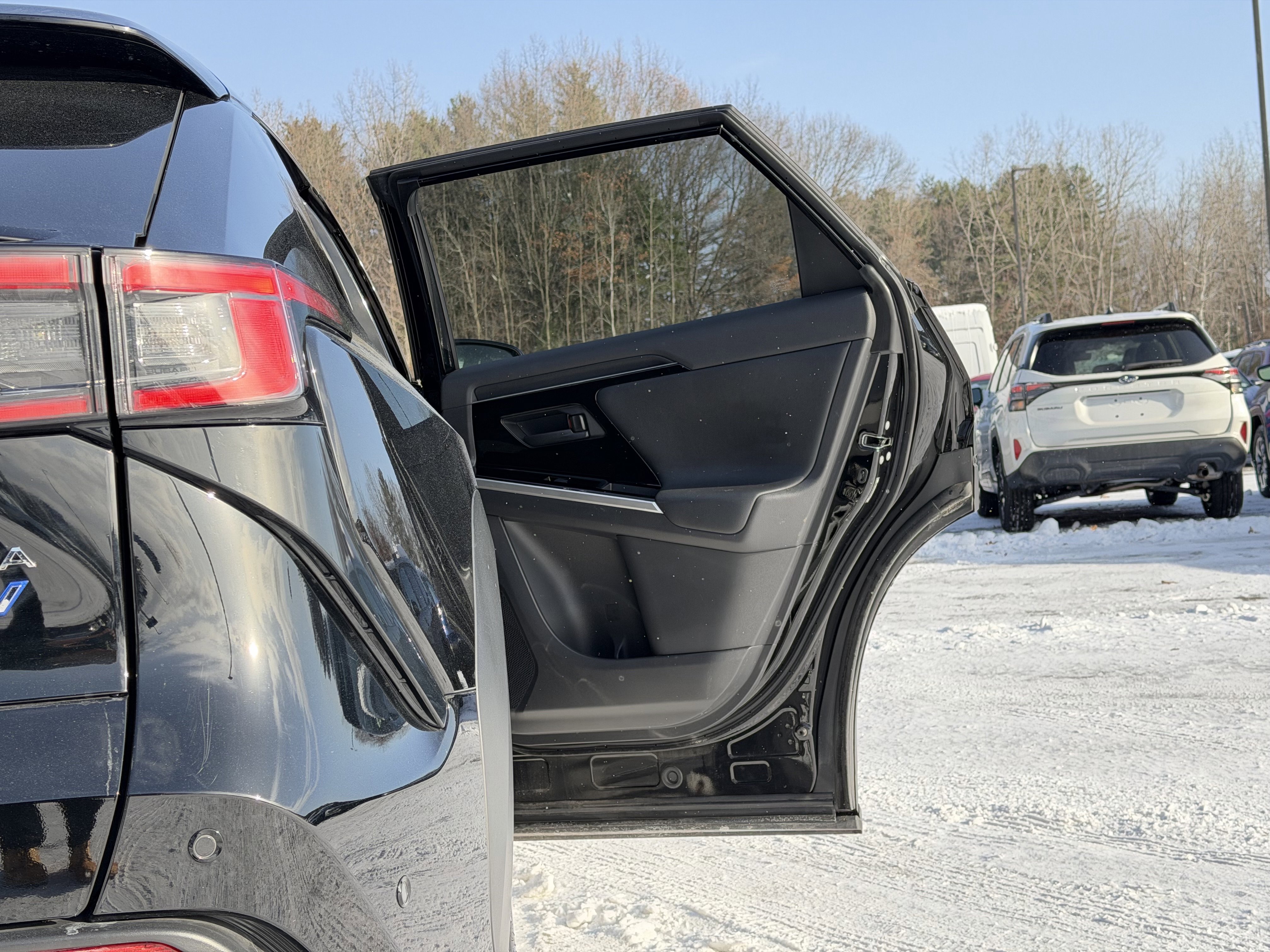 Used 2024 Subaru Solterra Touring w/ Touring Package image 33