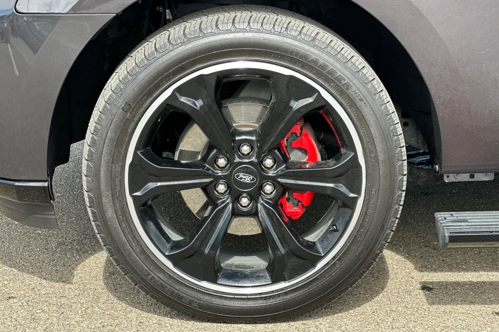 Used 2024 Ford Expedition Limited image 45