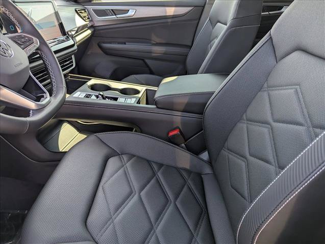 New 2026 Volkswagen Atlas Cross Sport SE FWD image 22