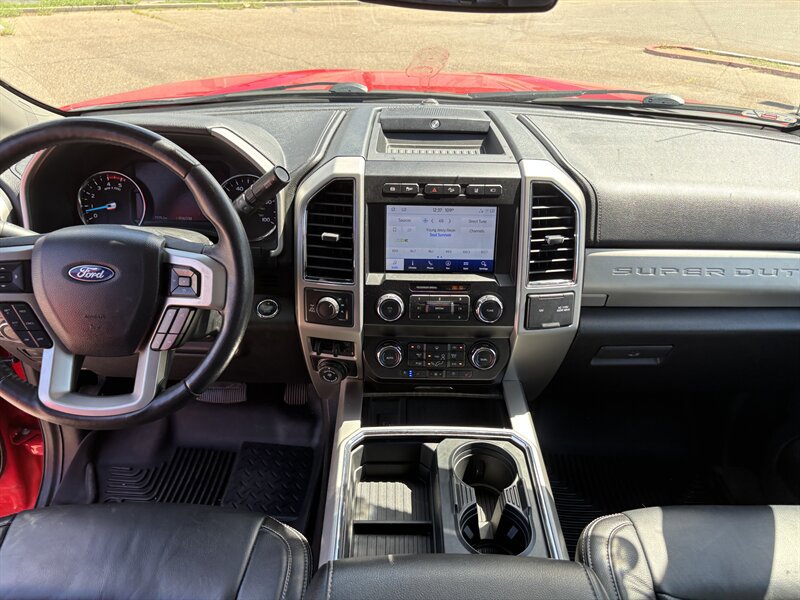 Used 2020 Ford F250 Lariat w/ Lariat Ultimate Package image 23