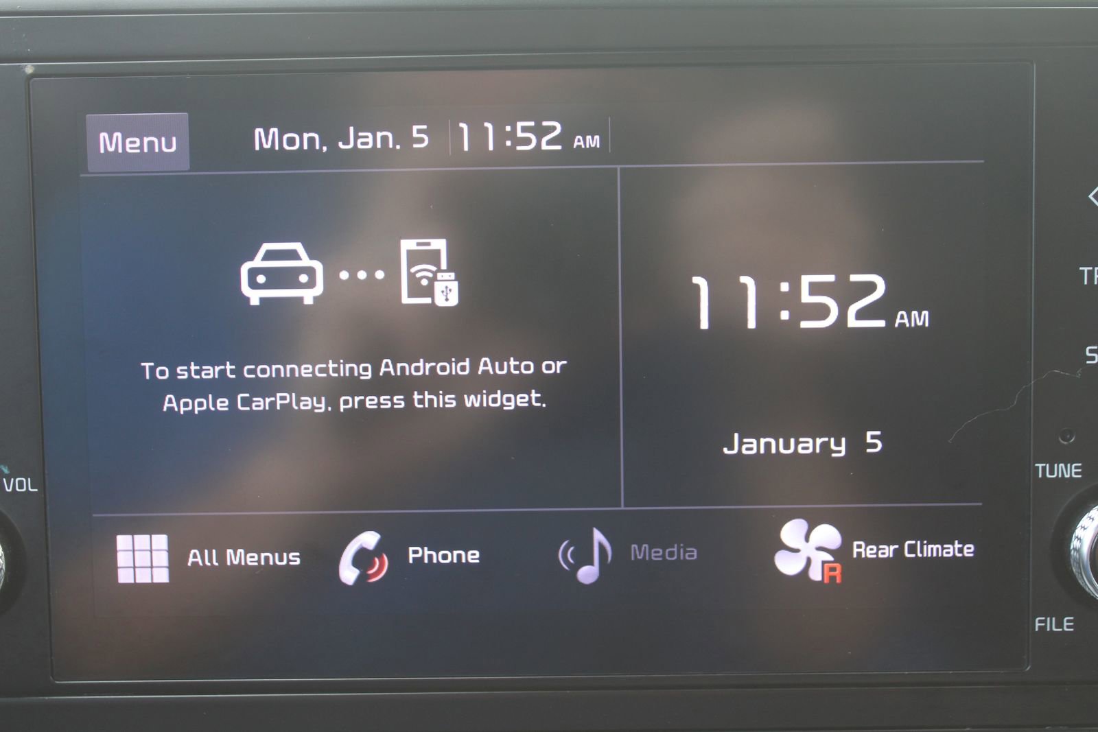 Used 2022 Kia Carnival LX image 48