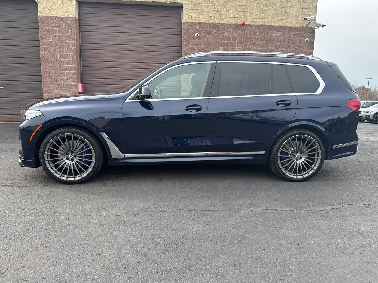 Used 2021 BMW ALPINA XB7 AWD/4WD image 23