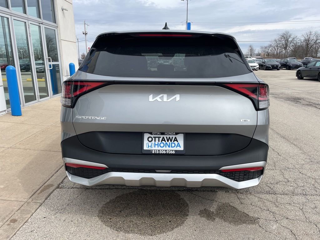Used 2024 Kia Sportage LX FWD image 6