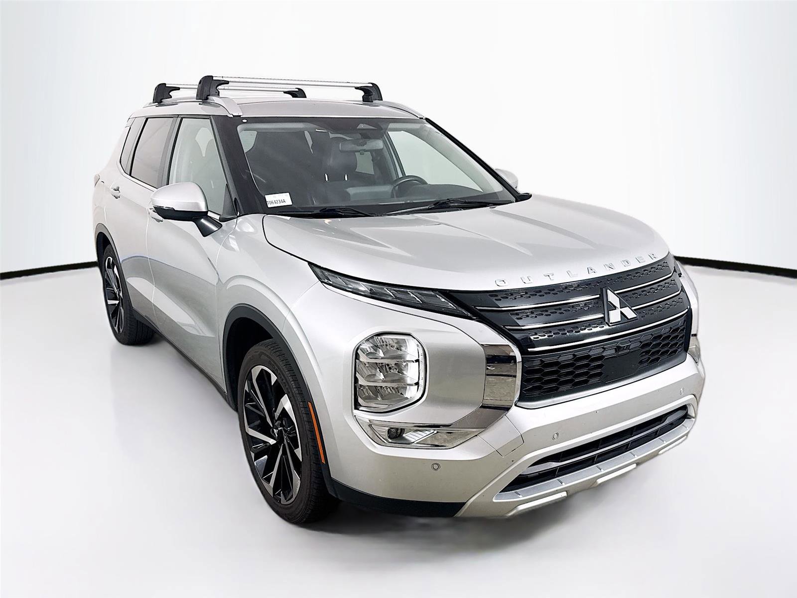 Used 2024 Mitsubishi Outlander SE FWD image 8