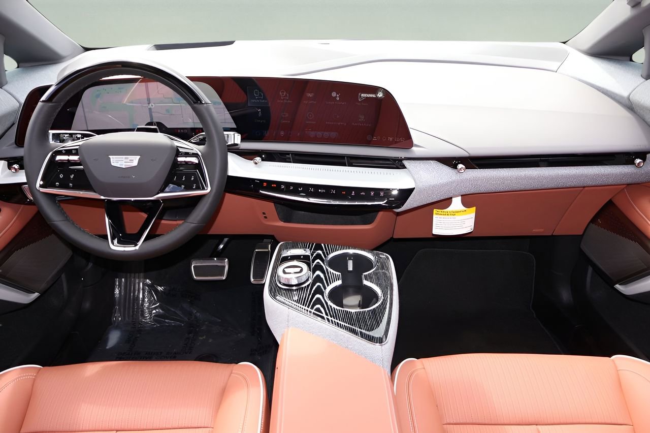 New 2026 Cadillac Optiq Sport 2 RWD image 14