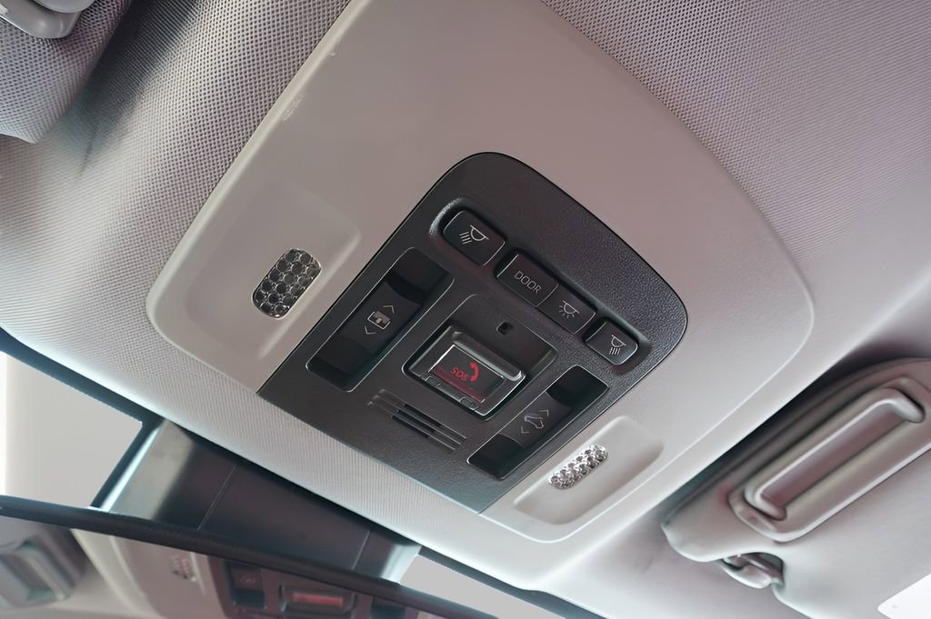 Used 2023 Toyota Camry XSE w/ Navigation Package FWD image 20