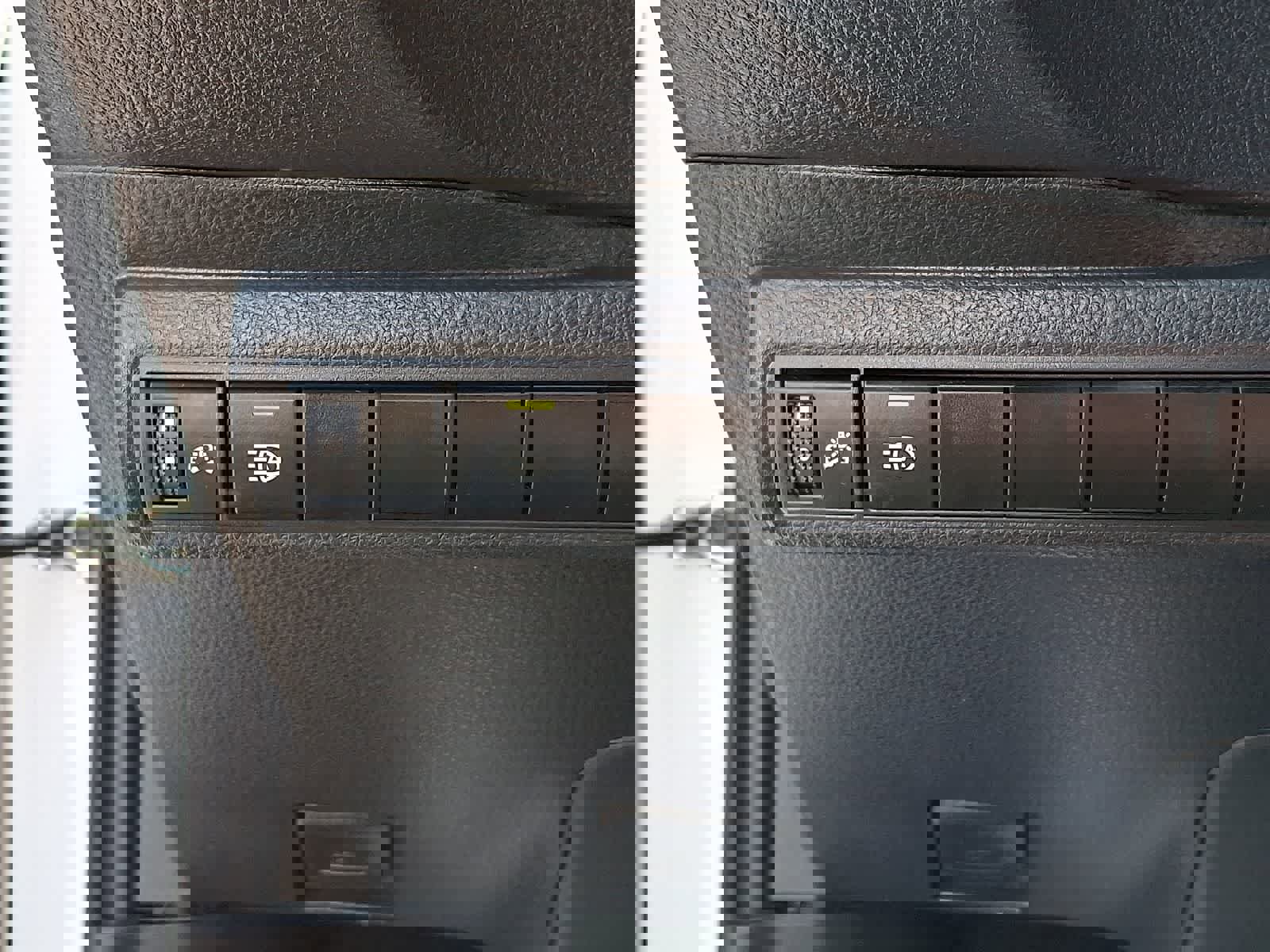 Certified 2024 Toyota Corolla SE FWD image 29