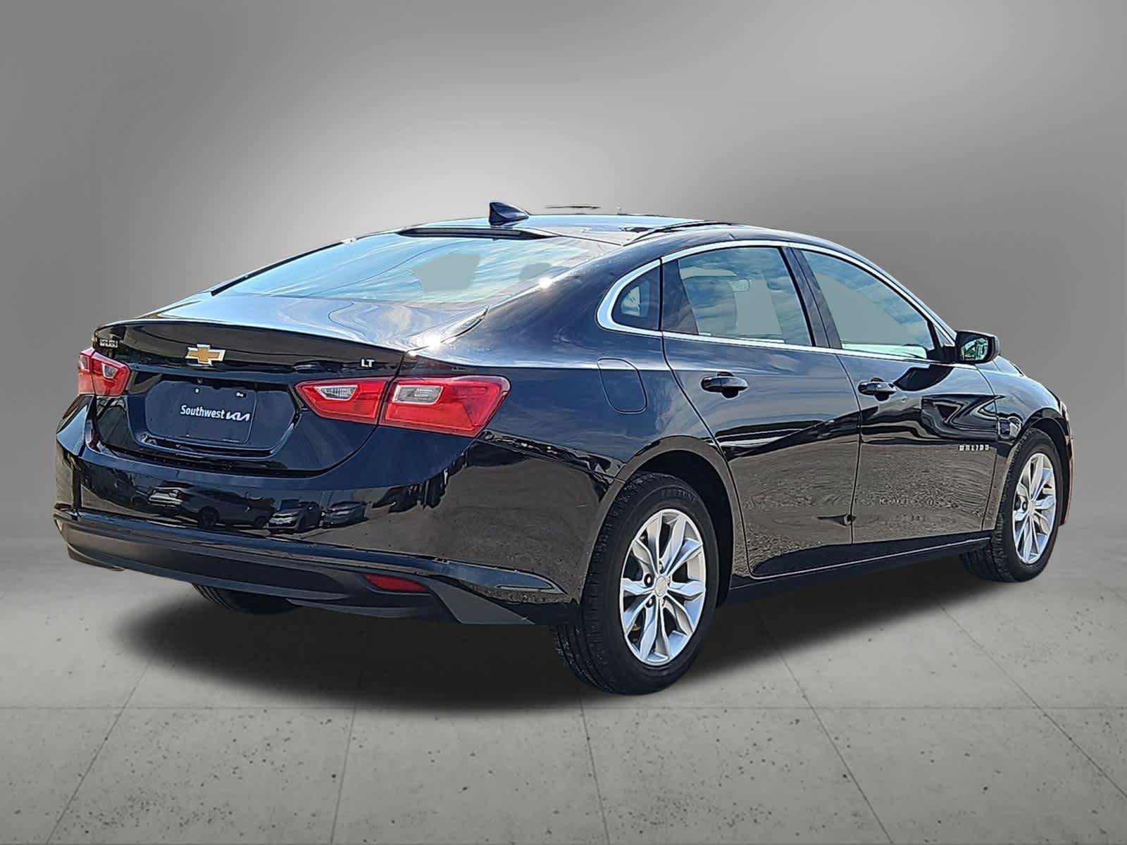 Used 2025 Chevrolet Malibu LT FWD image 6