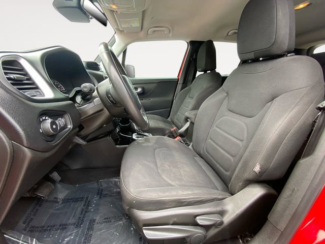 Used 2020 Jeep Renegade Latitude image 9