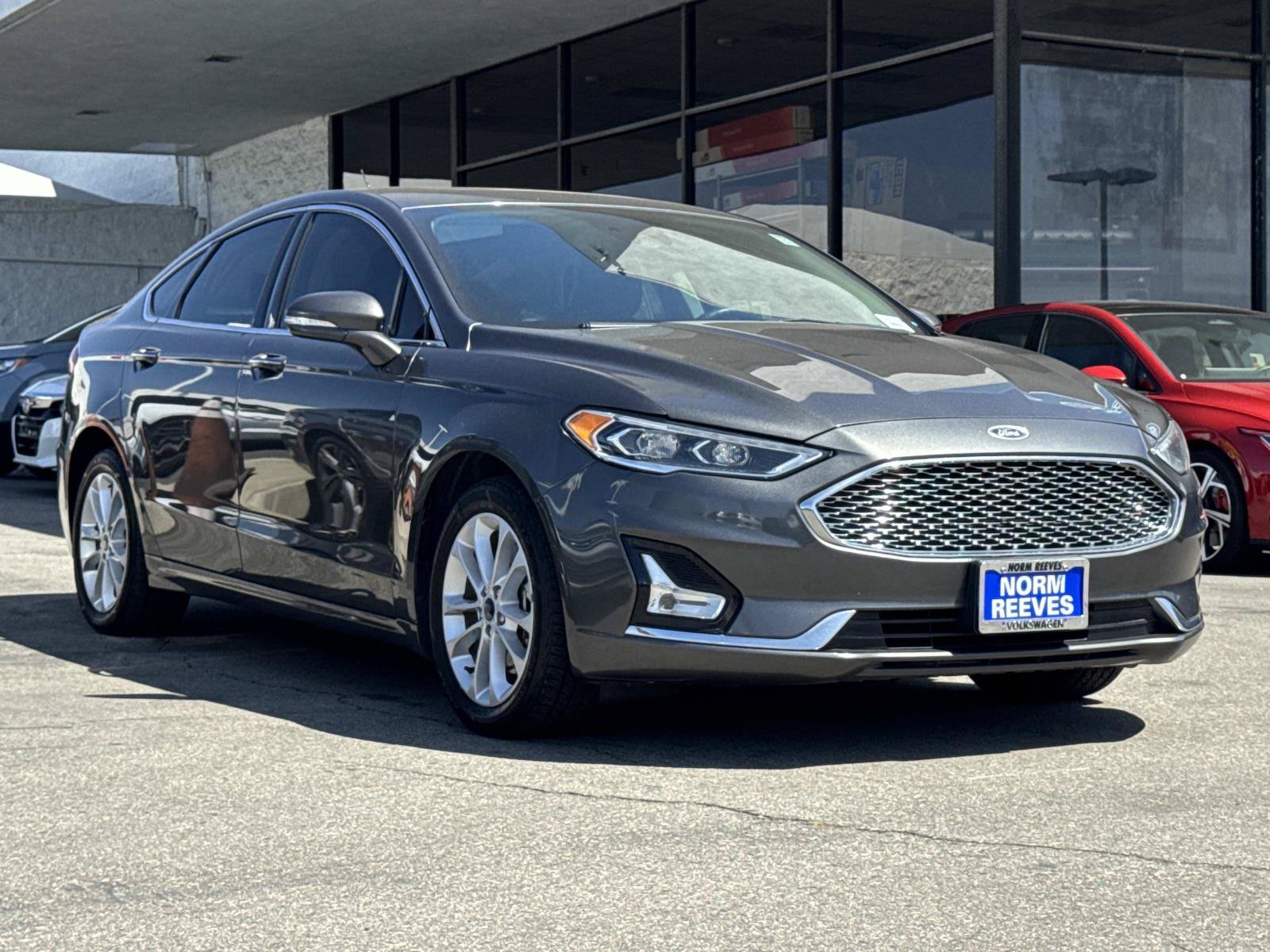 Used 2019 Ford Fusion Energi Titanium FWD image 7