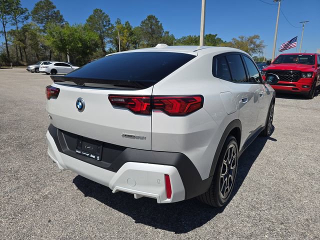 Used 2026 BMW X2 xDrive28i image 4