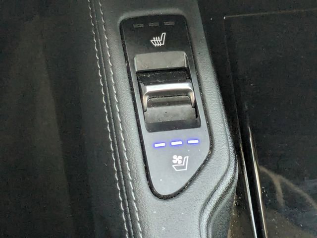 Certified 2024 Kia Telluride EX w/ EX Captain's Chair Package image 31