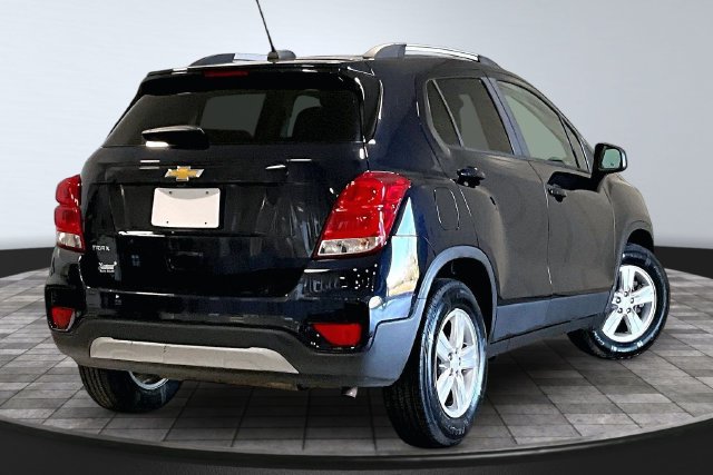 Used 2021 Chevrolet Trax LT FWD image 5