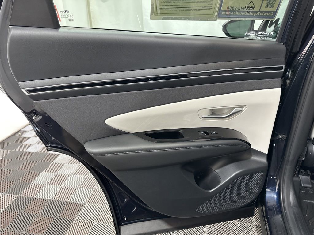 Used 2024 Hyundai Tucson Limited image 19