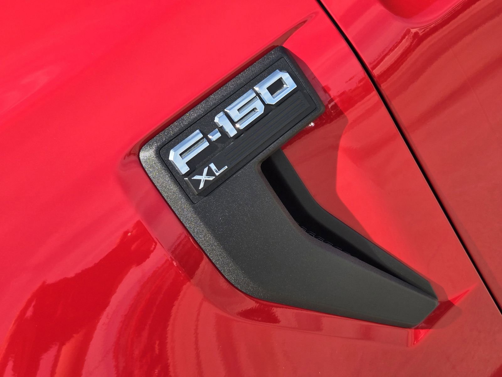 New 2026 Ford F150 XL w/ Equipment Group 103A High image 12