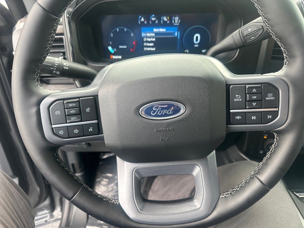 New 2026 Ford F250 Lariat image 24