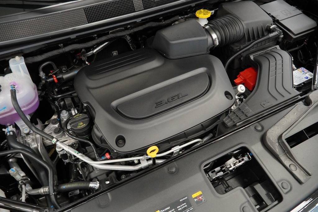 New 2027 Chrysler Pacifica Select FWD image 34
