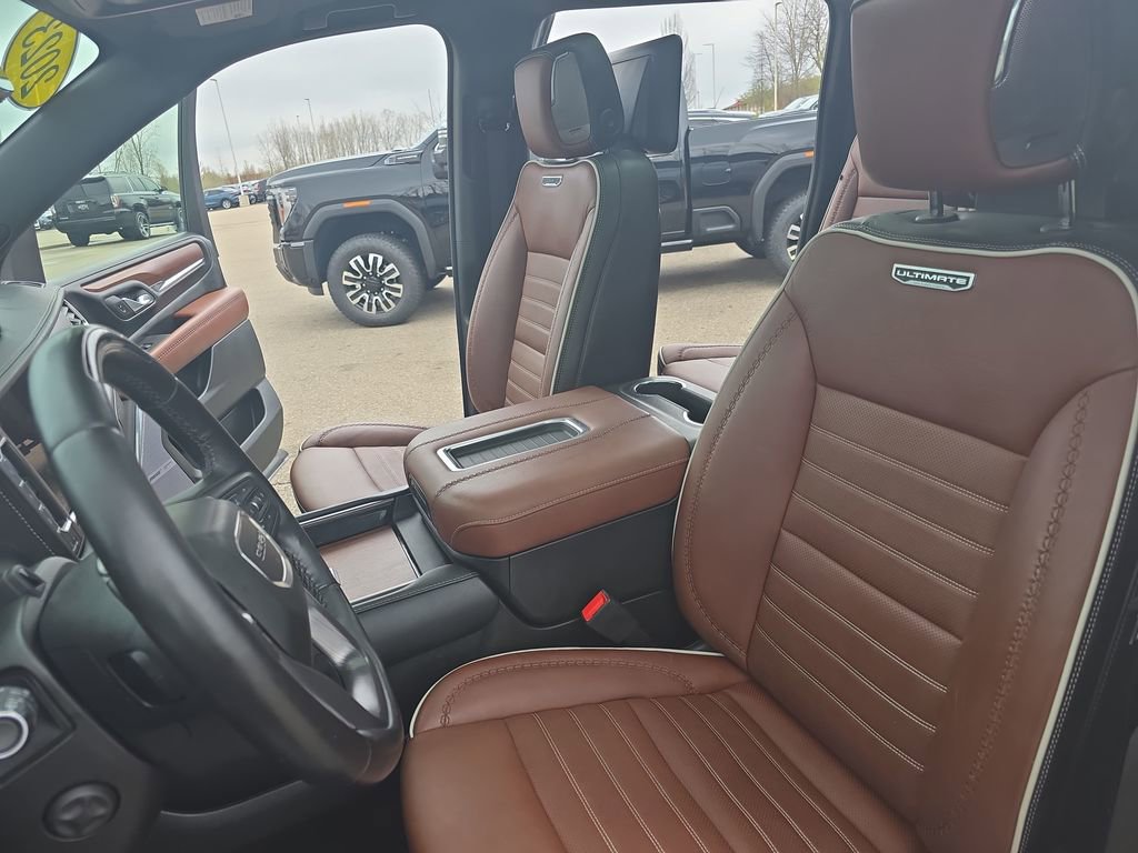 Certified 2023 GMC Yukon XL Denali Ultimate image 18