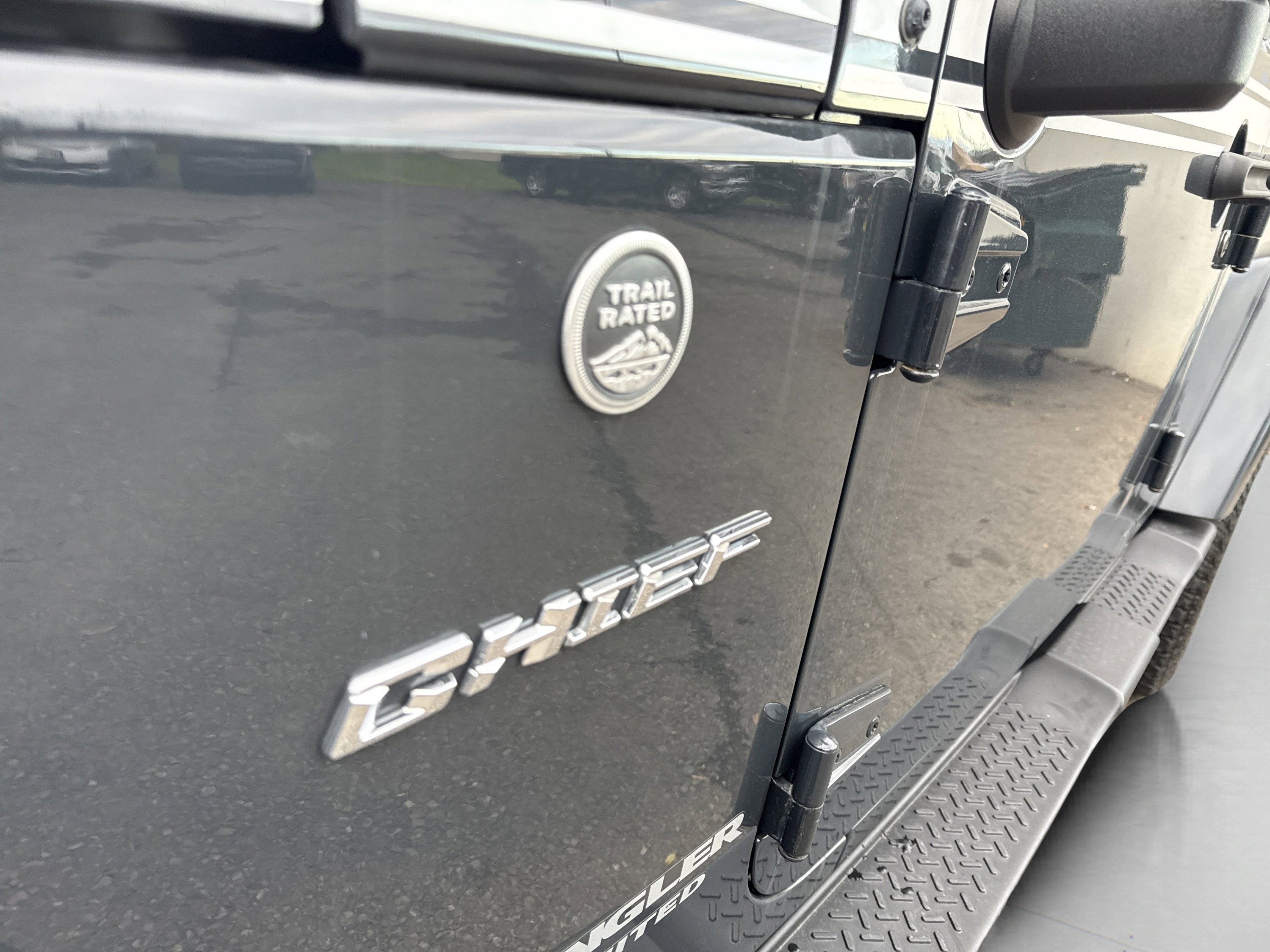 Used 2017 Jeep Wrangler Unlimited Sahara w/ Quick Order Package 24E Chief image 22