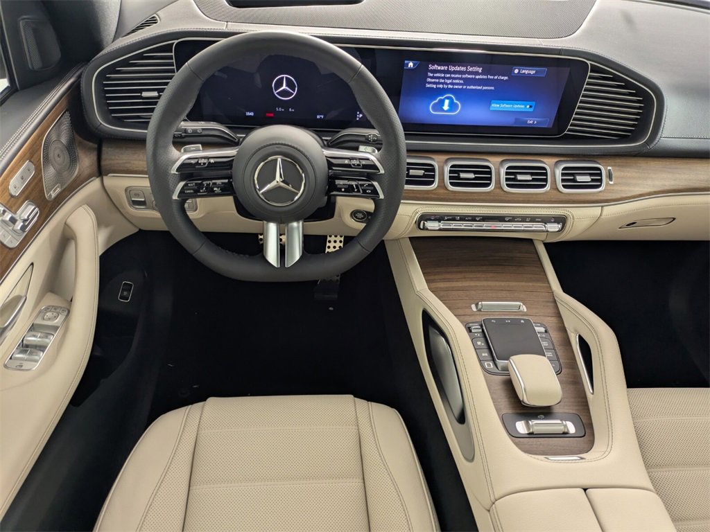 New 2026 Mercedes-Benz GLS 580 4MATIC image 10