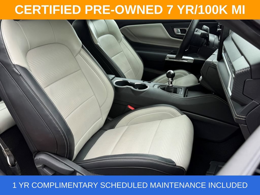 Used 2025 Ford Mustang GT Premium RWD image 13