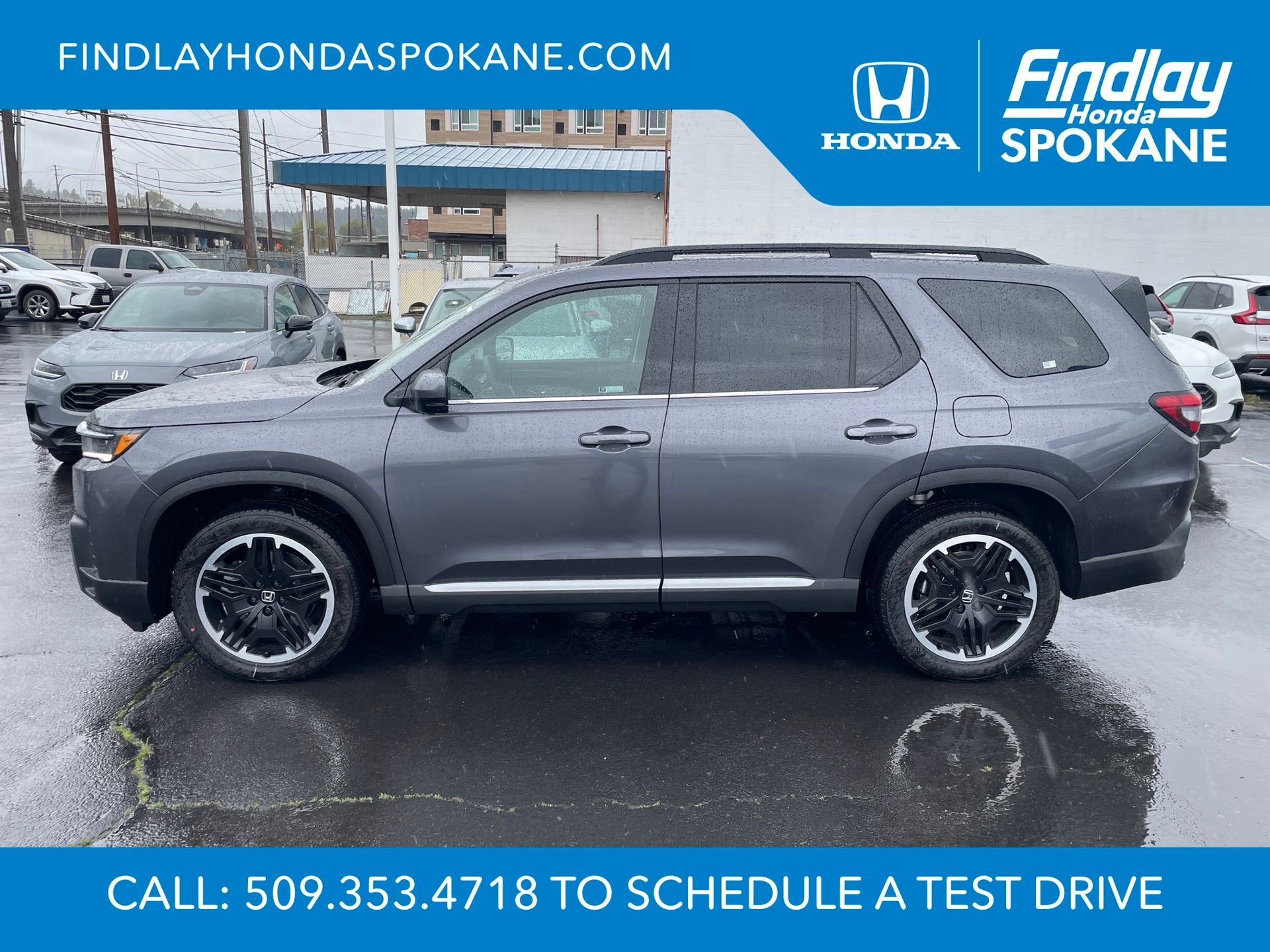 New 2026 Honda Pilot Touring image 1