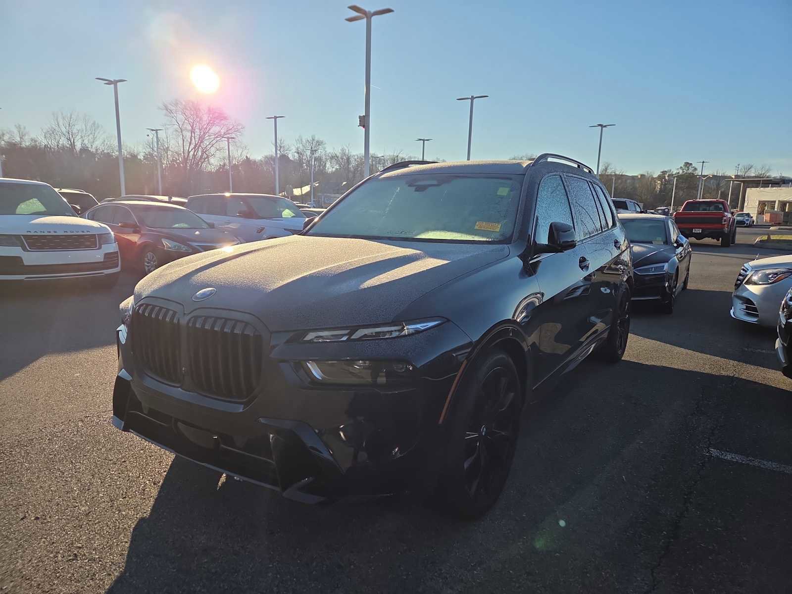 Used 2024 BMW X7 xDrive40i w/ M Sport Package image 10