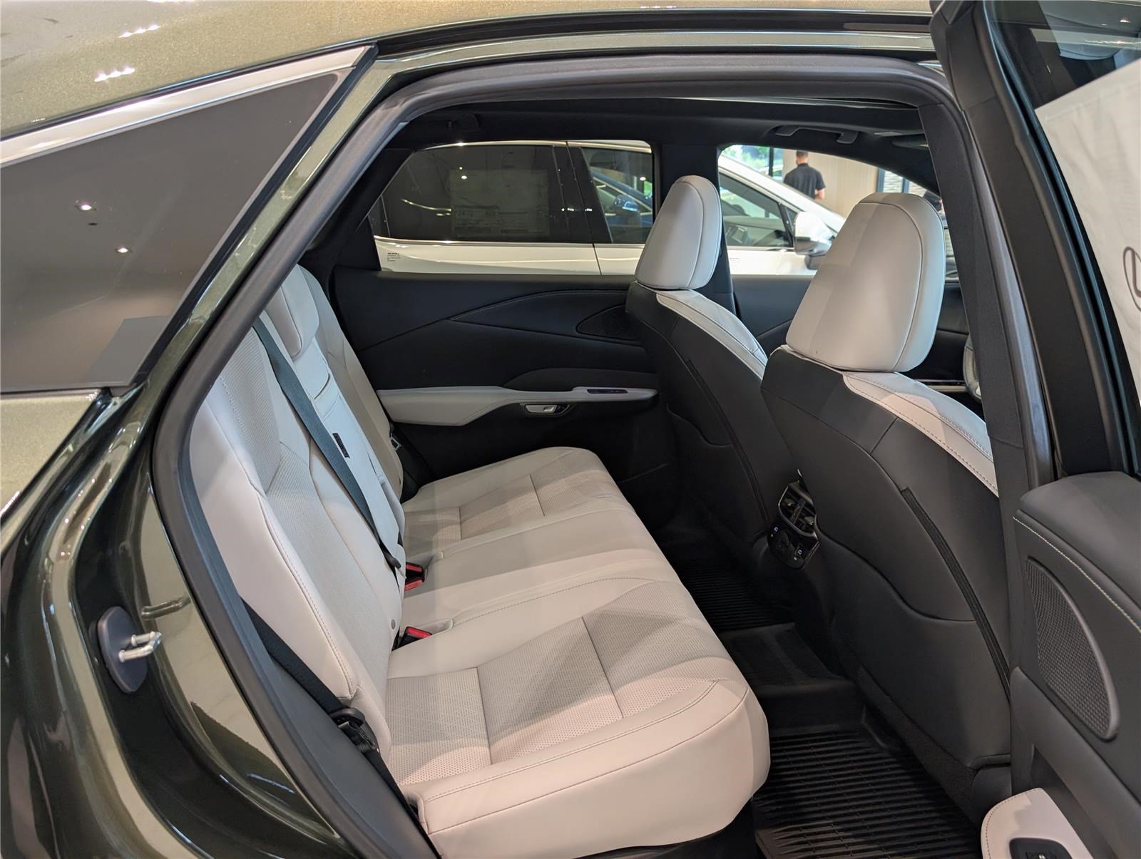 New 2026 Lexus RX 350 Premium Plus AWD/4WD image 8