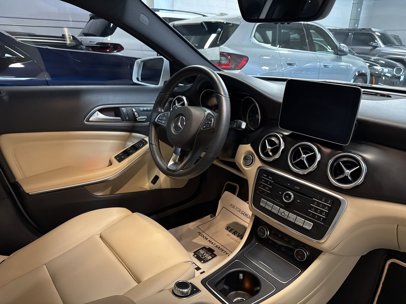 Used 2019 Mercedes-Benz GLA 250 image 32