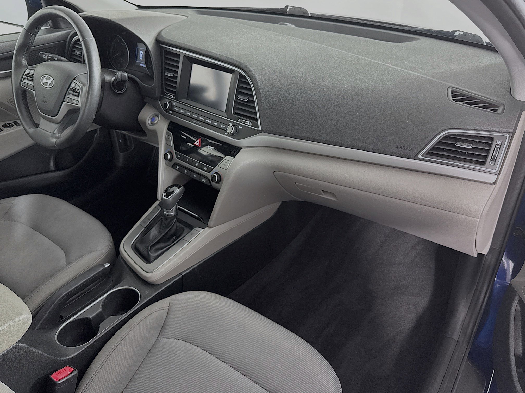 Used 2018 Hyundai Elantra Value Edition w/ Cargo Package image 28